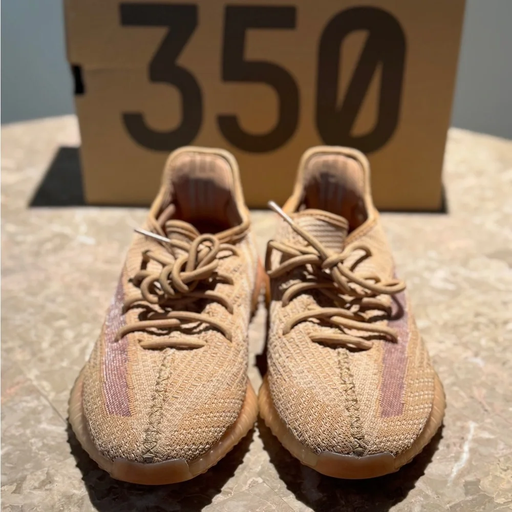 Yeezy boost 350 V2 Clay - Picture 4 of 8
